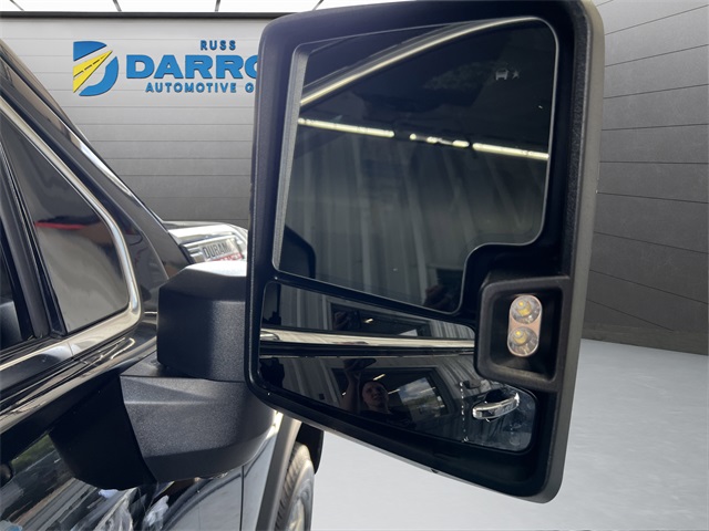 Vehicle image 26 of 29