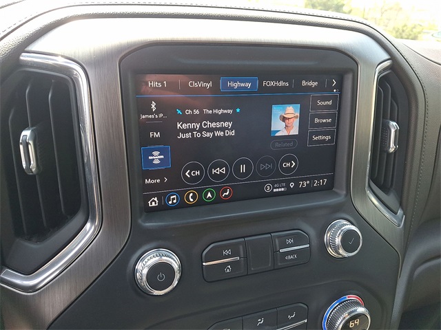 2022 GMC Sierra 2500HD Denali Image 27 of 41