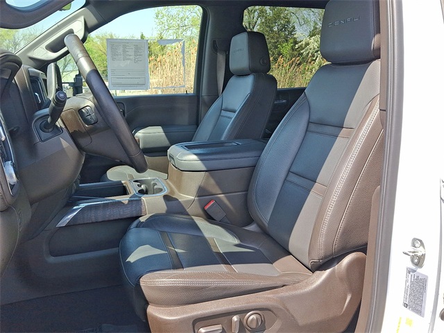 2022 GMC Sierra 2500HD Denali Image 15 of 41