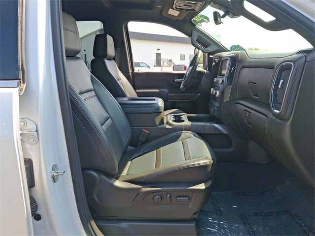 2022 GMC Sierra 2500HD Denali Image 19 of 41