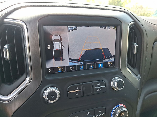 2022 GMC Sierra 2500HD Denali Image 28 of 41