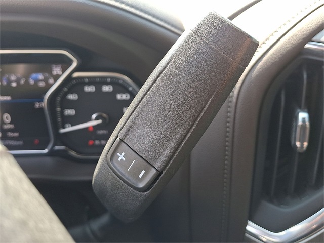 2022 GMC Sierra 2500HD Denali Image 31 of 41