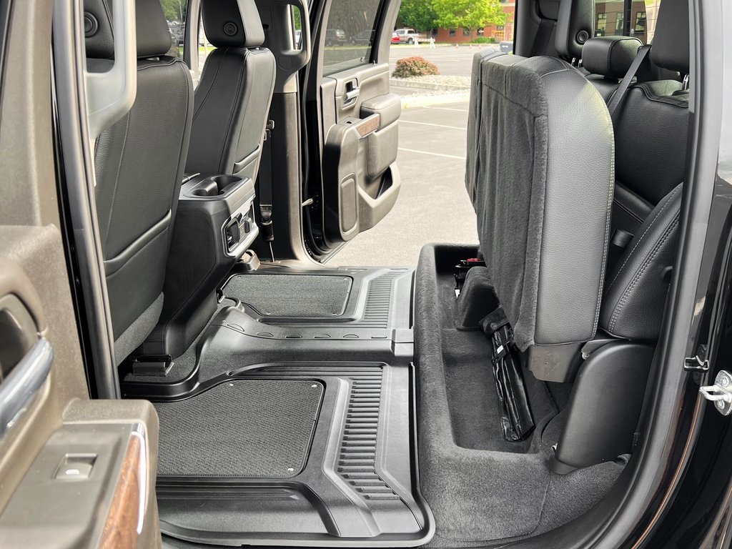 2022 GMC Sierra 2500HD Denali Image 22 of 31