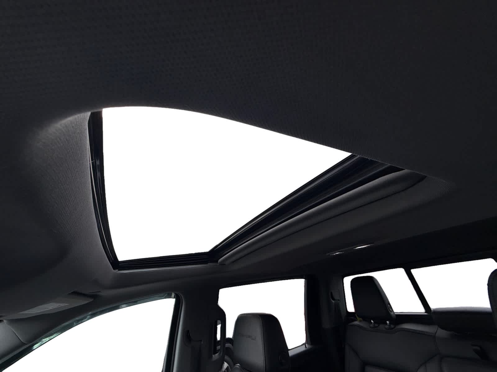 2022 GMC Sierra 2500HD Denali Image 14 of 29