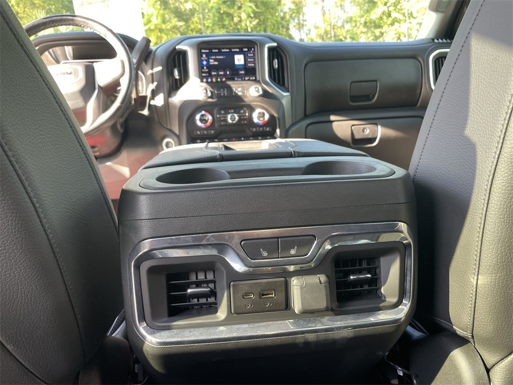 2022 GMC Sierra 2500HD Denali Image 34 of 39
