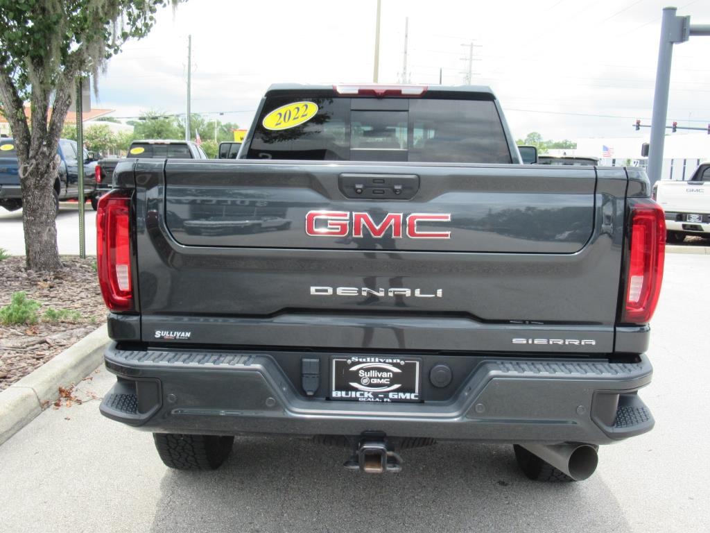 2022 GMC Sierra 2500HD Denali Image 5 of 34