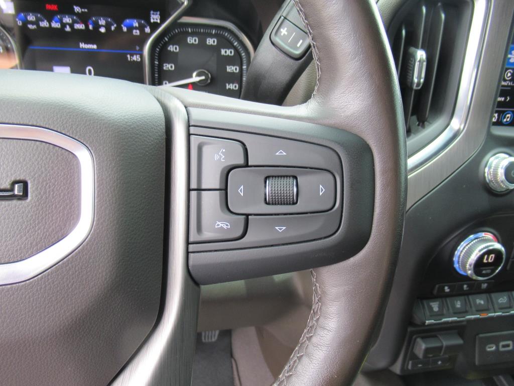 2022 GMC Sierra 2500HD Denali Image 31 of 34