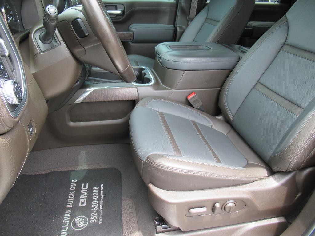 2022 GMC Sierra 2500HD Denali Image 13 of 34