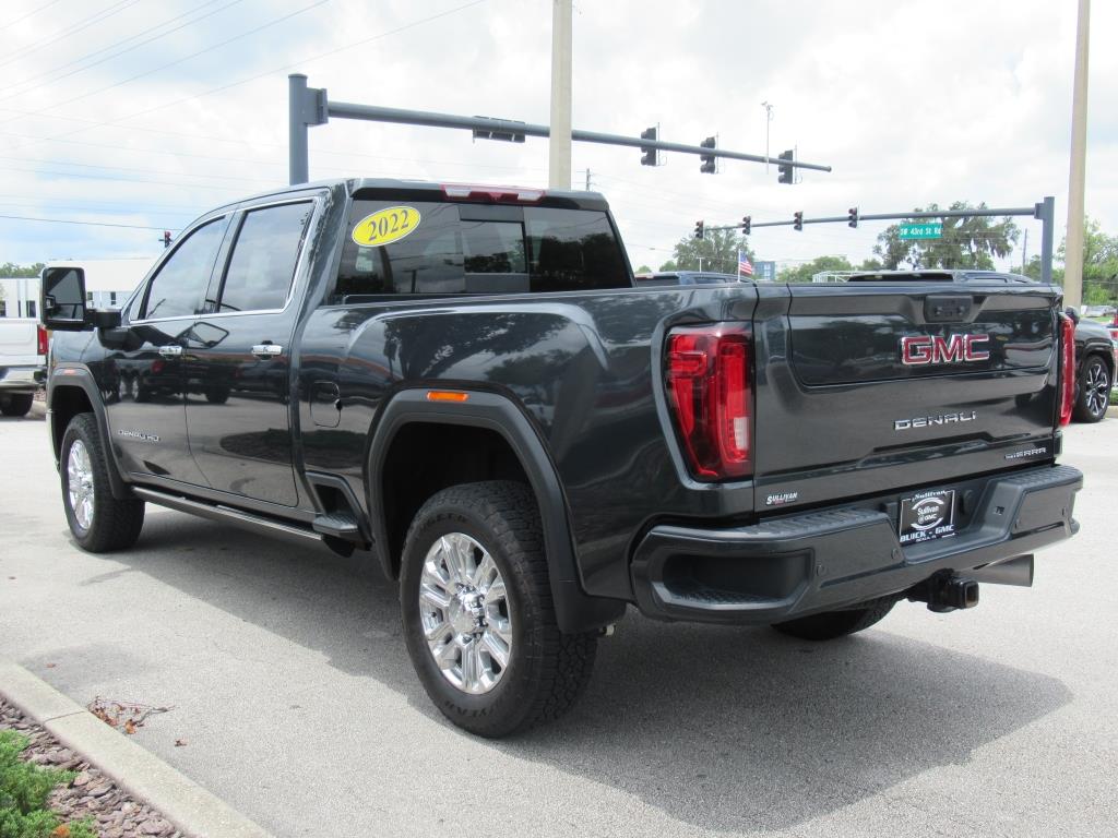 2022 GMC Sierra 2500HD Denali Image 6 of 34