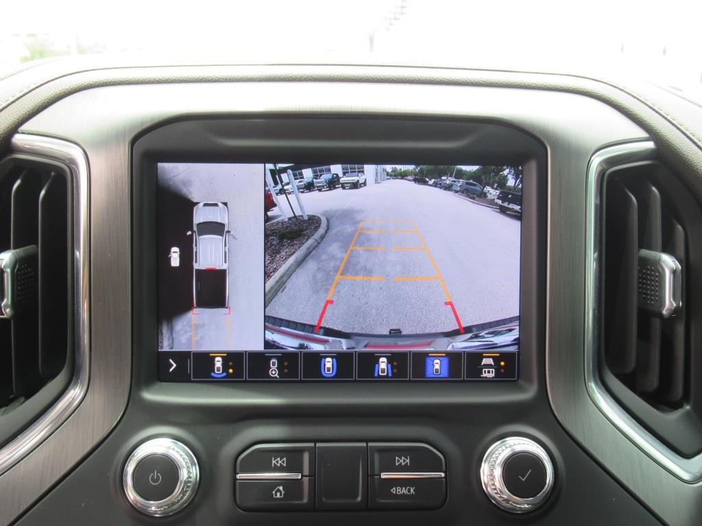 2022 GMC Sierra 2500HD Denali Image 21 of 34