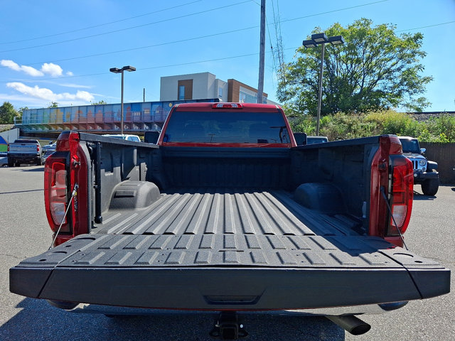 2022 GMC Sierra 2500HD SLE Image 10 of 31