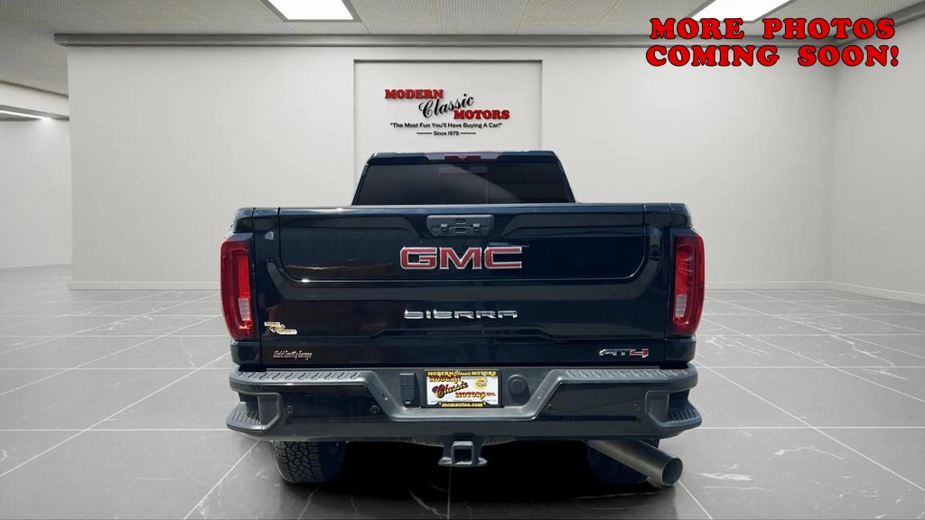 Vehicle image 6 of 8