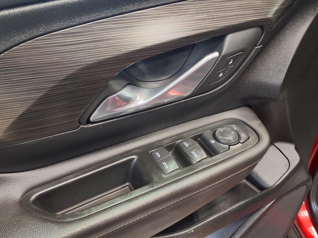 Vehicle image 14 of 23