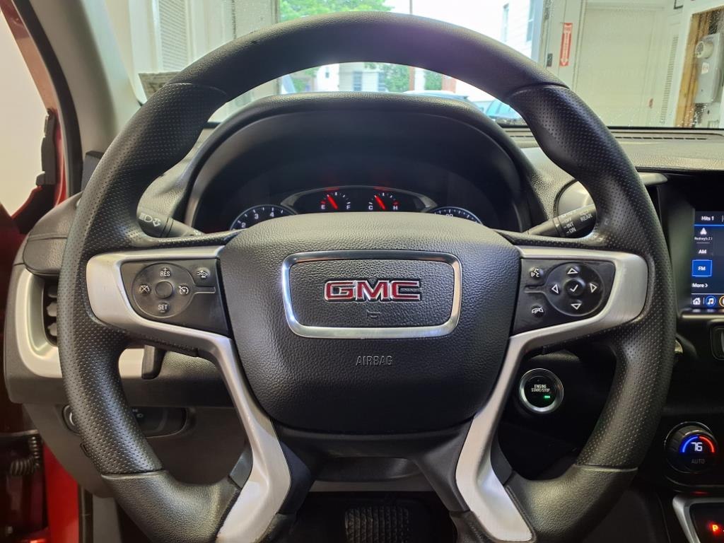 Vehicle image 20 of 23