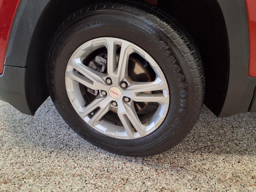 Vehicle image 7 of 23