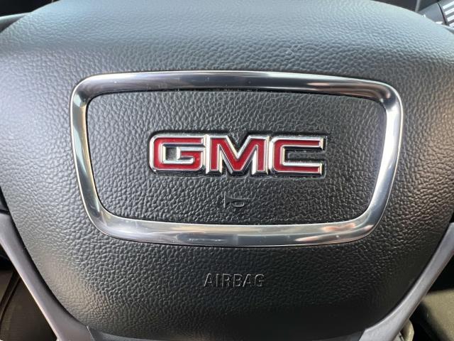 Vehicle image 24 of 34