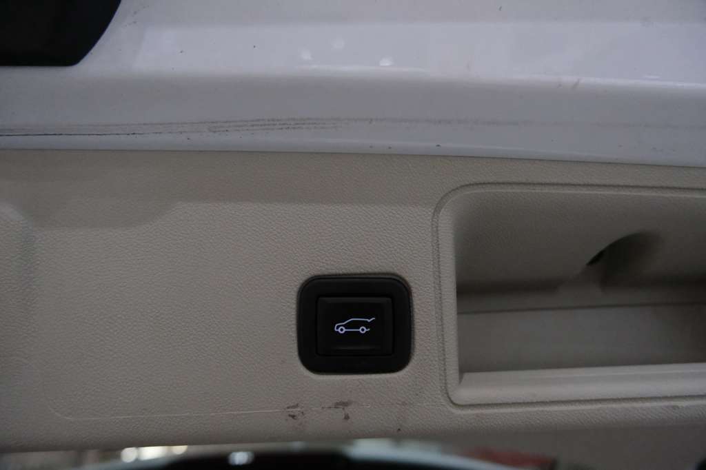 2022 GMC Terrain Denali Image 40 of 45