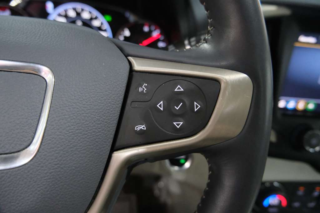 2022 GMC Terrain Denali Image 33 of 45