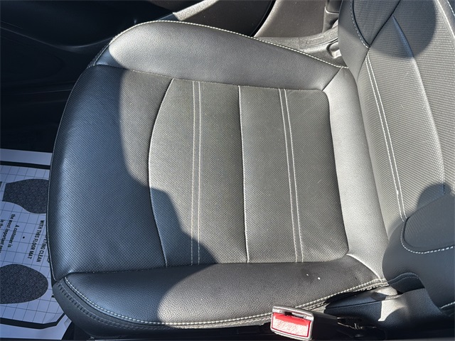 2022 GMC Terrain Denali Image 15 of 35