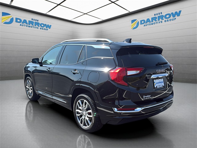 2022 GMC Terrain Denali Image 7 of 35