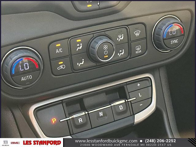 2022 GMC Terrain Denali Image 27 of 35