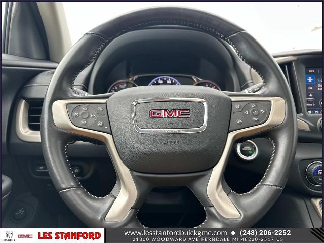 2022 GMC Terrain Denali Image 11 of 35