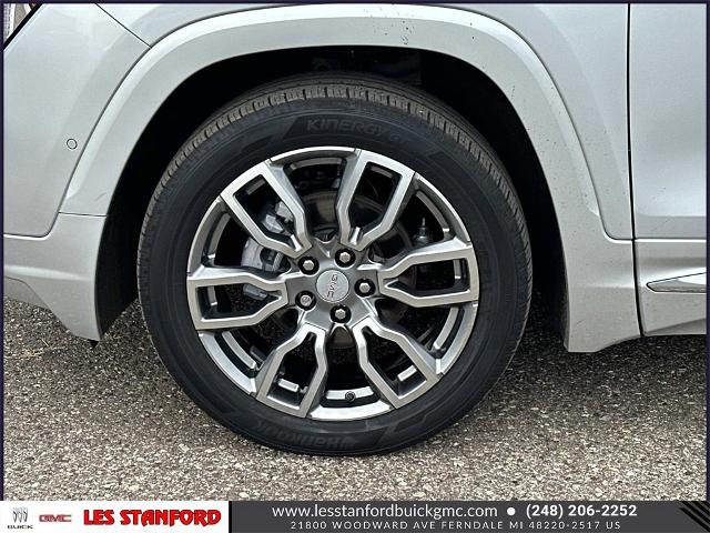 2022 GMC Terrain Denali Image 8 of 35