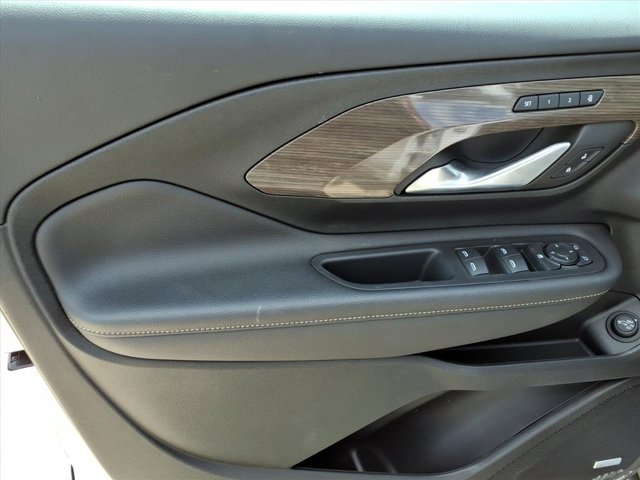 2022 GMC Terrain Denali Image 22 of 33