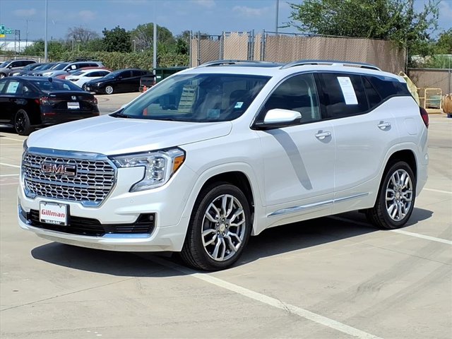 2022 GMC Terrain Denali Image 1 of 33