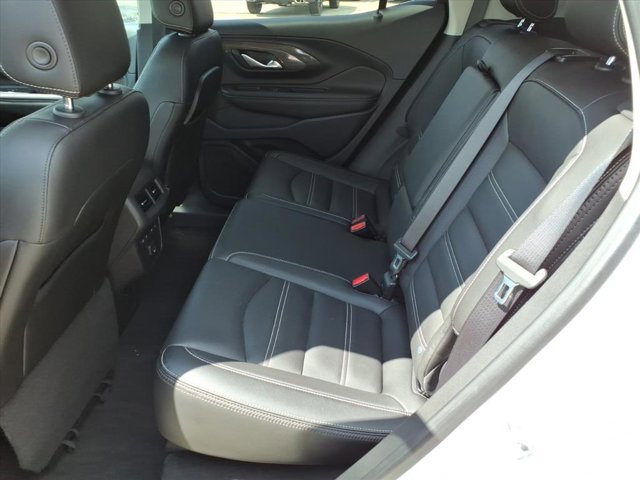 2022 GMC Terrain Denali Image 13 of 33