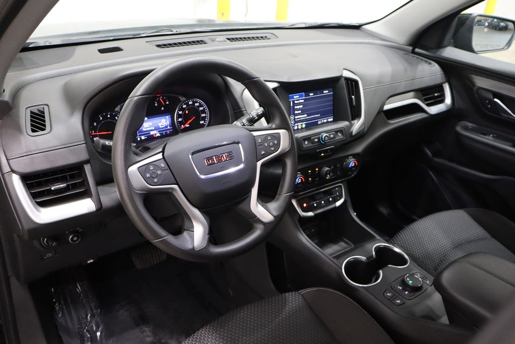 Vehicle image 17 of 38