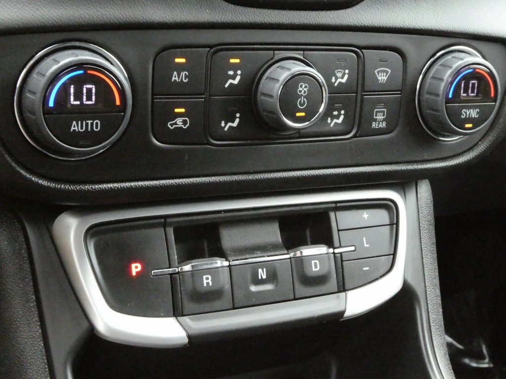 Vehicle image 18 of 29