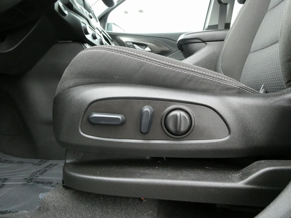 Vehicle image 17 of 29