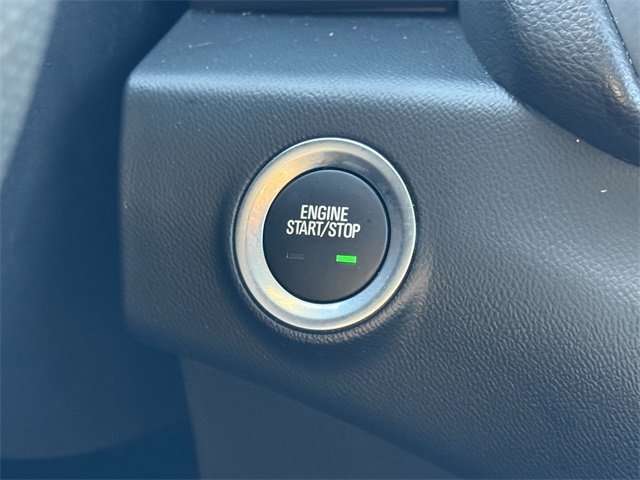 Vehicle image 22 of 27