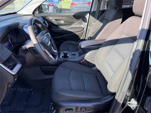 Vehicle image 14 of 27