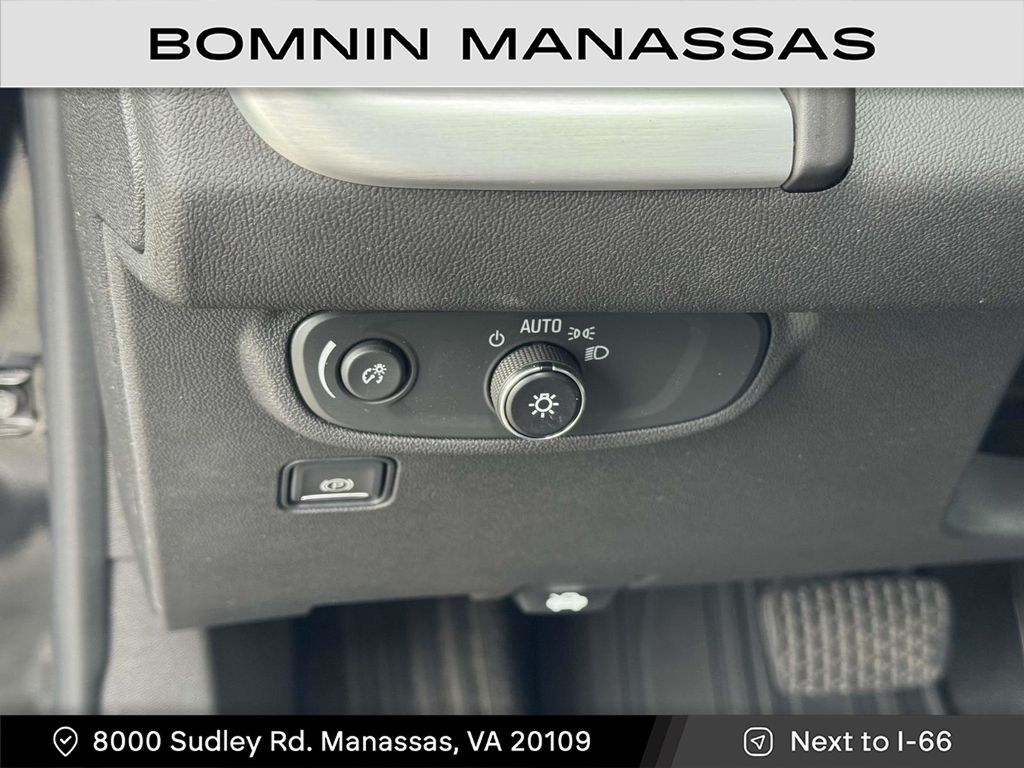 2022 GMC Terrain SLE Image 24 of 29