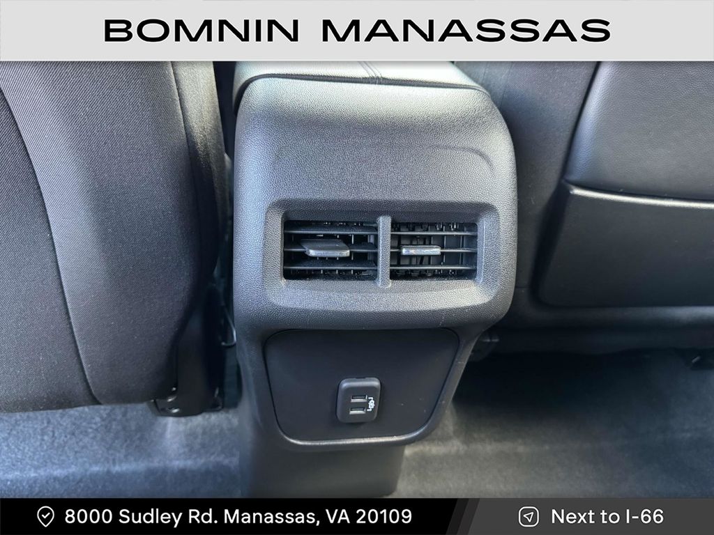 2022 GMC Terrain SLE Image 20 of 30