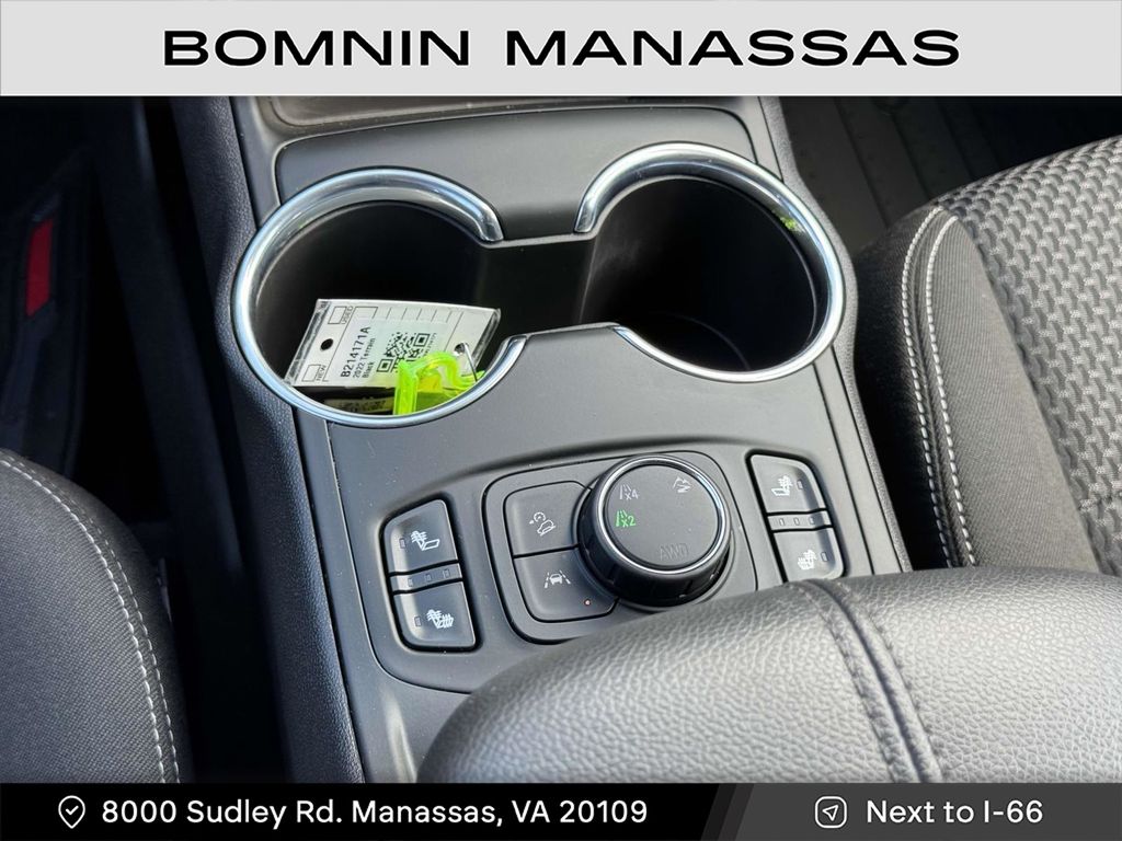 2022 GMC Terrain SLE Image 26 of 30