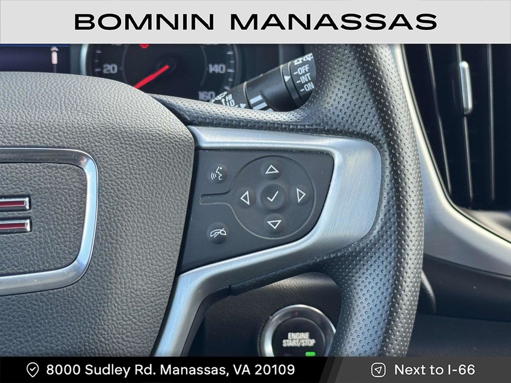 2022 GMC Terrain SLE Image 18 of 30