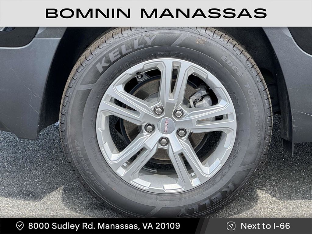 2022 GMC Terrain SLE Image 7 of 30