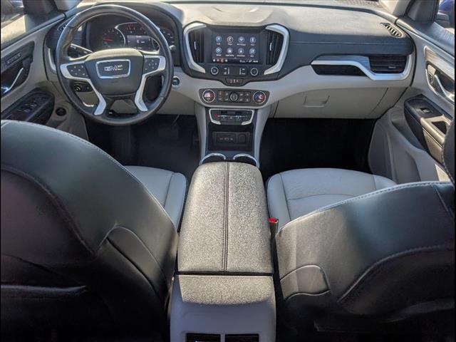 2022 GMC Terrain SLT Image 9 of 23