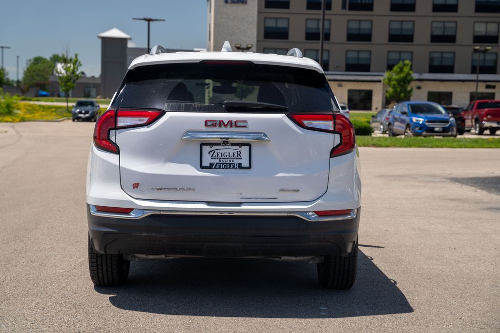 Vehicle image 6 of 34