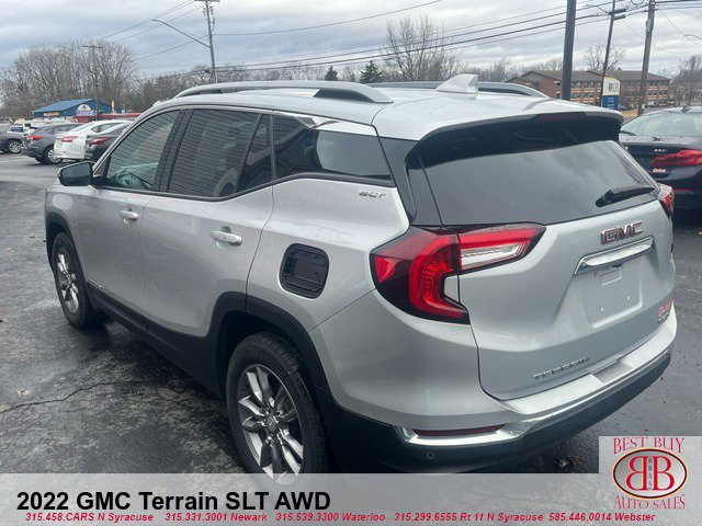 Vehicle image 7 of 21