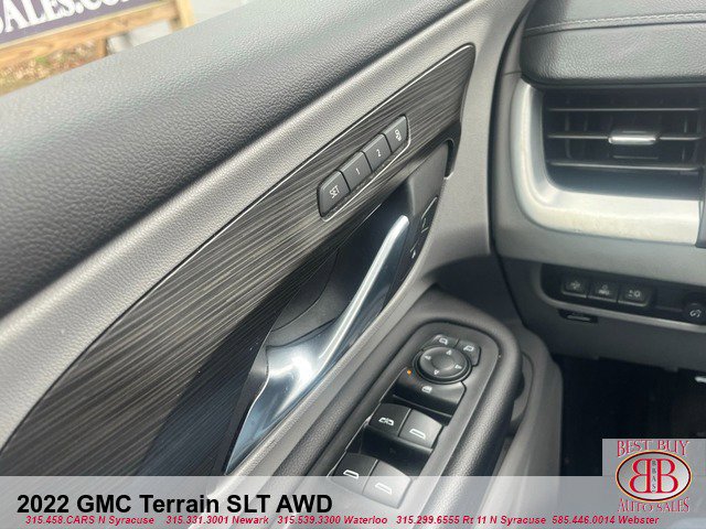 Vehicle image 21 of 21