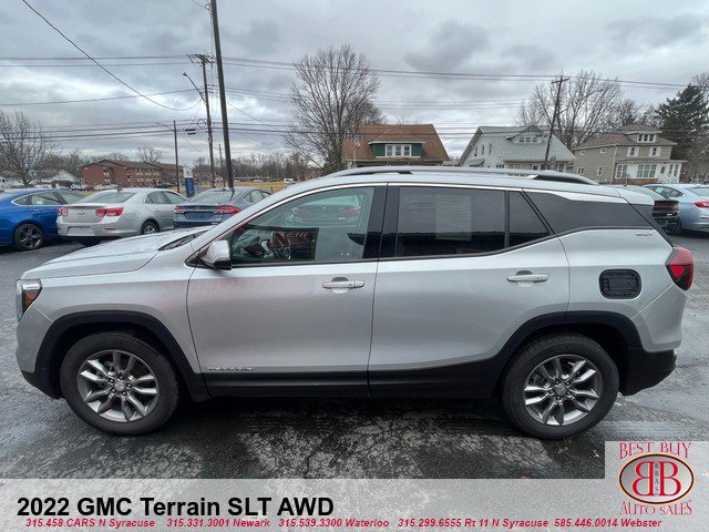 Vehicle image 8 of 21