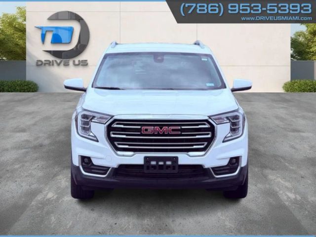 Vehicle image 4 of 28