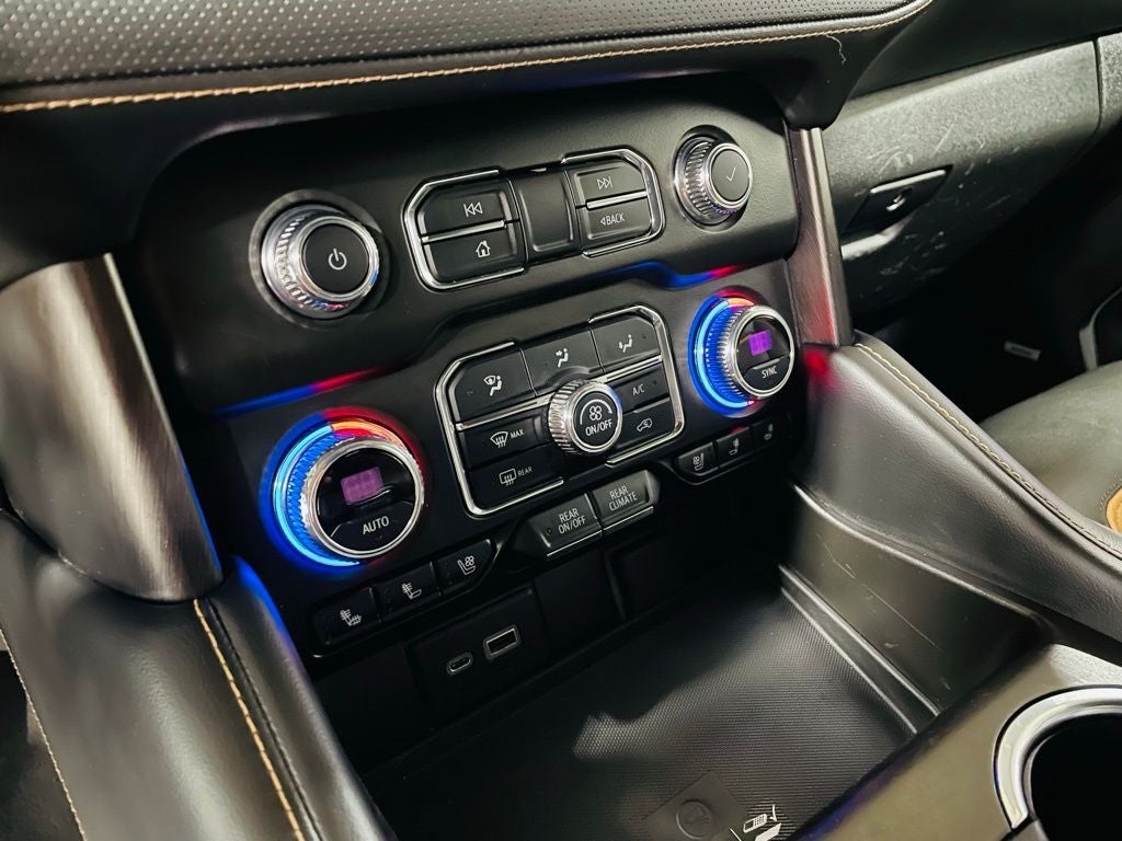 Vehicle image 42 of 51