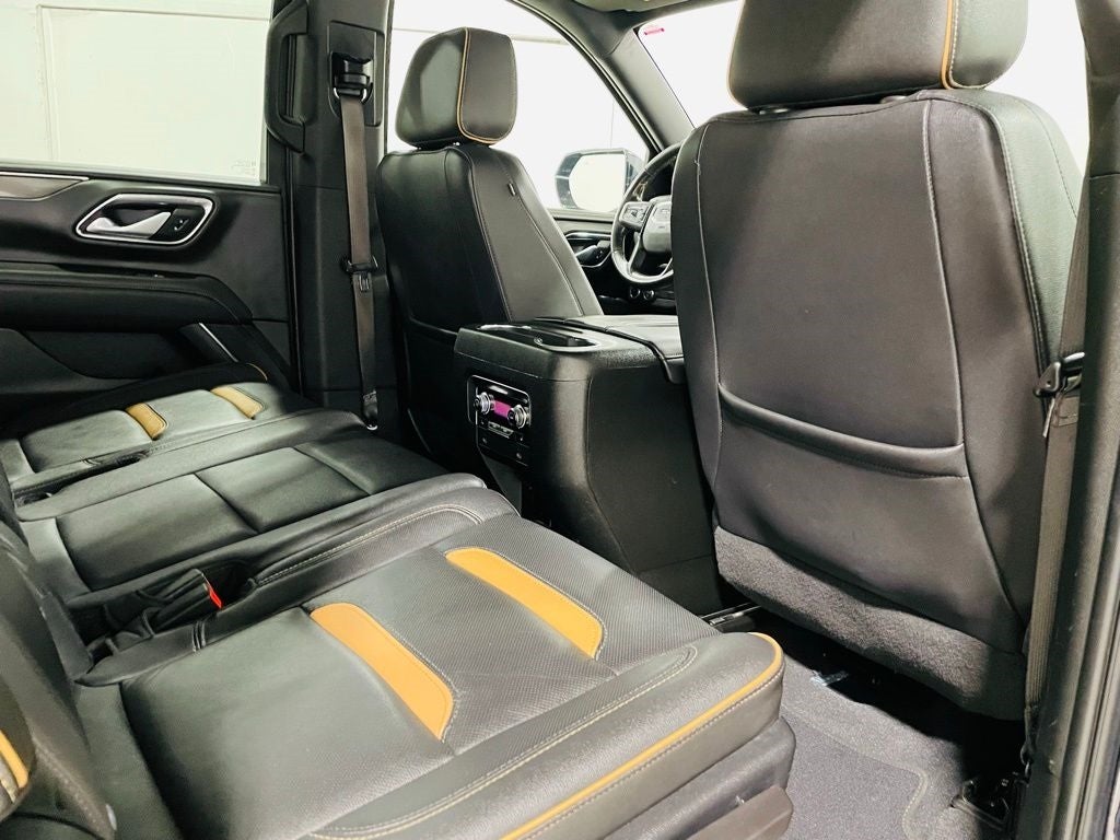 Vehicle image 26 of 51
