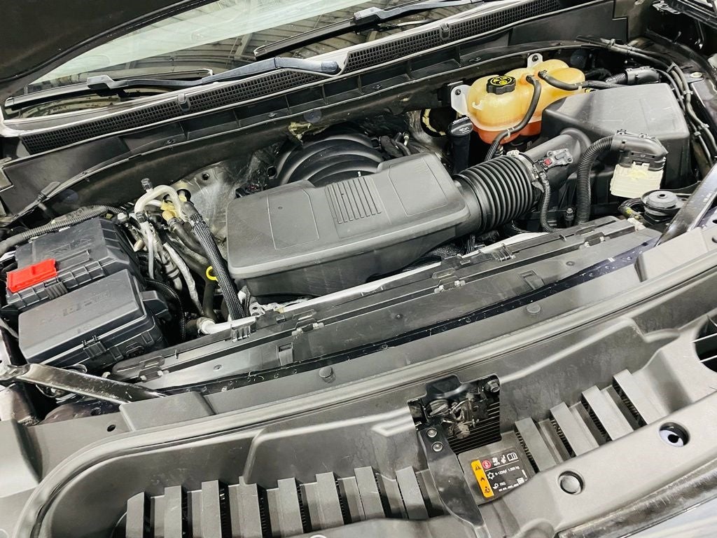 Vehicle image 22 of 51