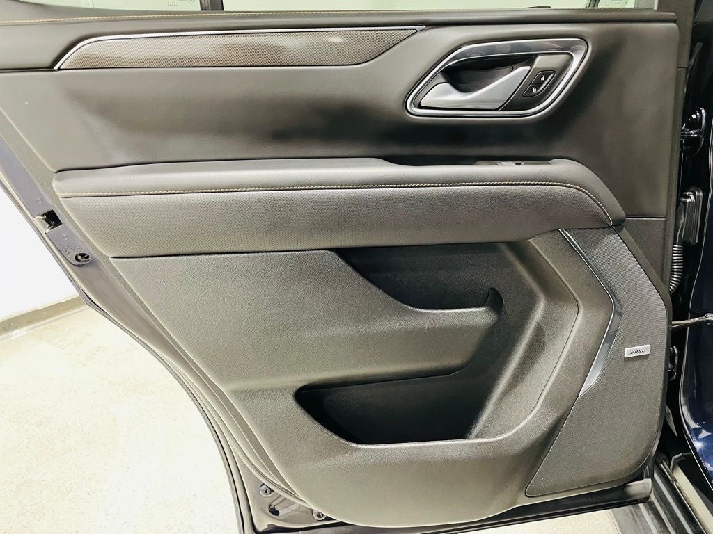 Vehicle image 45 of 51